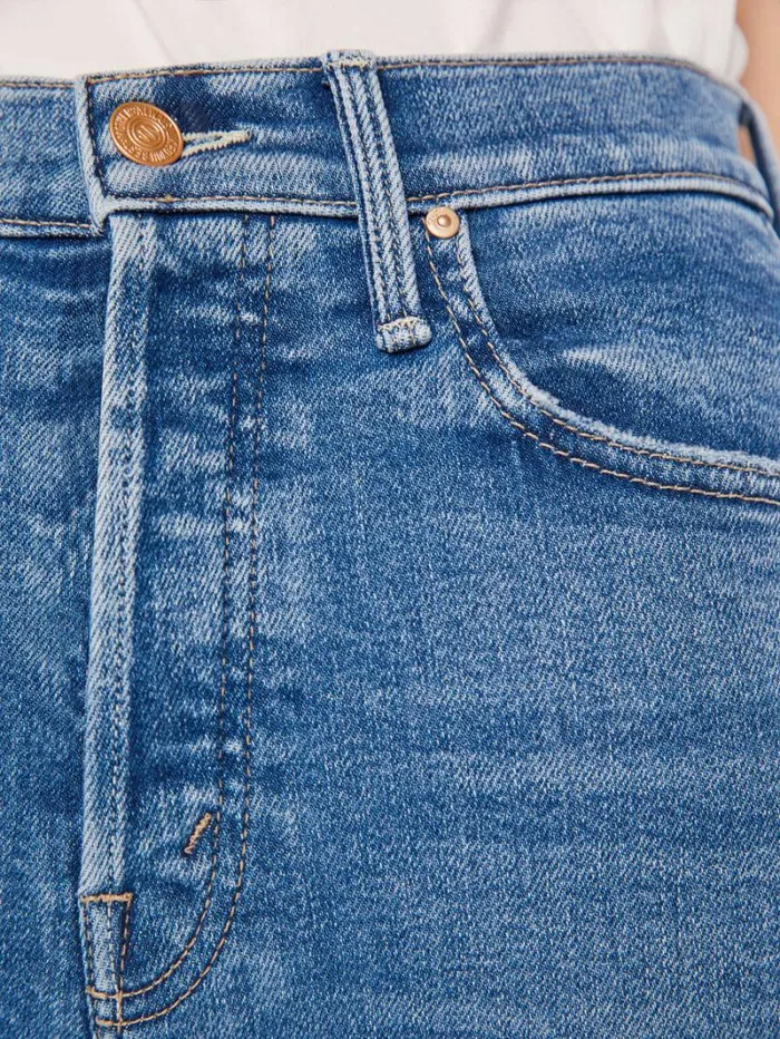 Women Relaxed Mother Denim The Tomcat Ankle Fray Wash On The Road