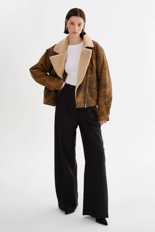 Women RUTHIE Sherpa Leather Jacket Rustic Amber LAMARQUE Leather Jackets Women RUTHIE Sherpa Leather Jacket Rustic Amber LAMARQUE Leather Jackets