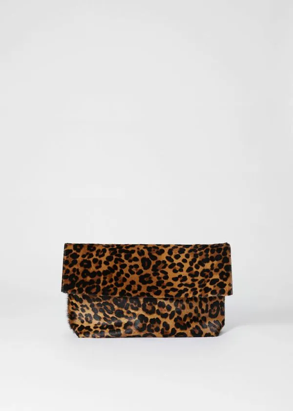 Women Shoulder Bags and Other Stories Folded LeopardPrint Clutch Leopard