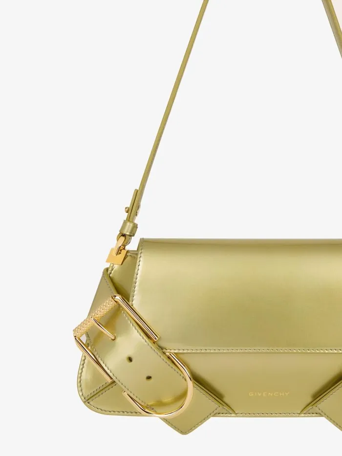 Women Shoulder Bags Givenchy Voyou Shoulder Flap Bag In Patent Effect Leather Almond Green Women Shoulder Bags Givenchy Voyou Shoulder Flap Bag In Patent Effect Leather Almond Green