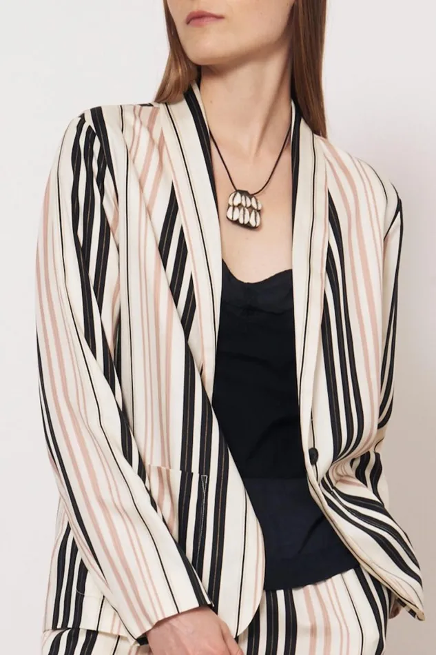 Women Sueded Tencel Savanna Ecru Jai Jacket Raquel Allegra Jackets