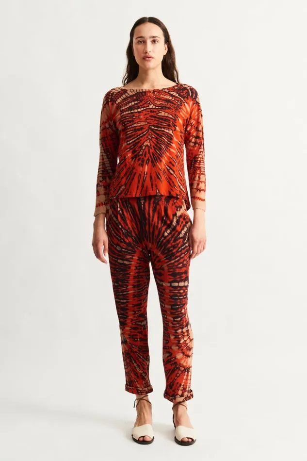 Women Tomato And Navy Easy Cuff Pant Raquel Allegra Bottoms