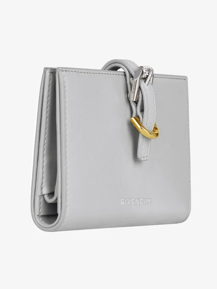 Women Wallets and Card Holders Givenchy Voyou Wallet In Leather Light Grey Women Wallets and Card Holders Givenchy Voyou Wallet In Leather Light Grey